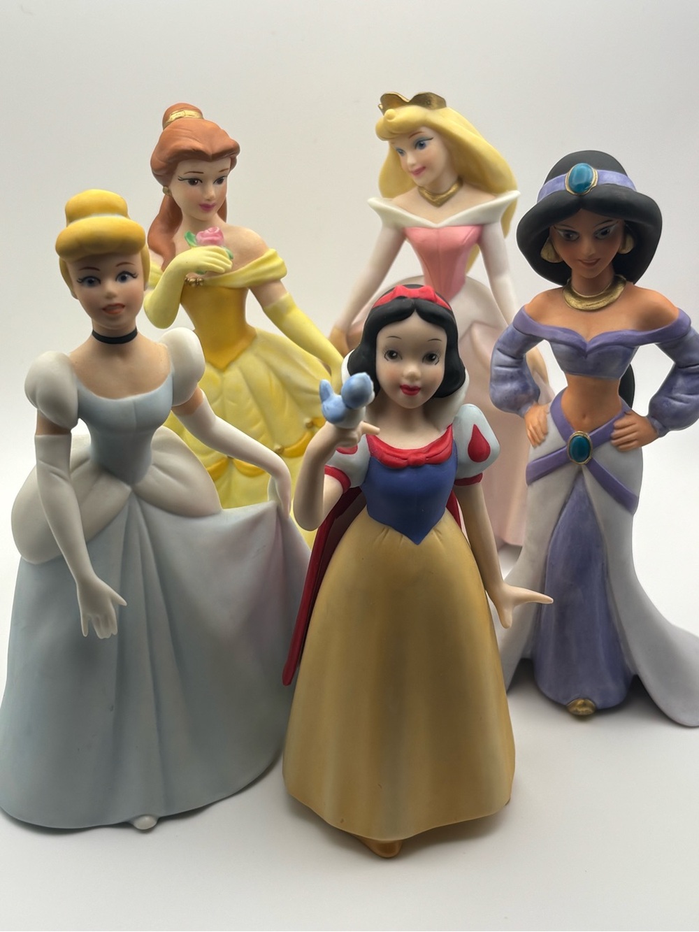 VTG Disney Belle, Aurora, Snow White, Jasmine & Cinderella Ceramic Figurines
